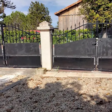 Frühstückspension Chez Corinne 3*