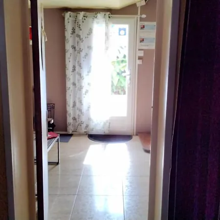 Bed & Breakfast Chez Corinne 3*