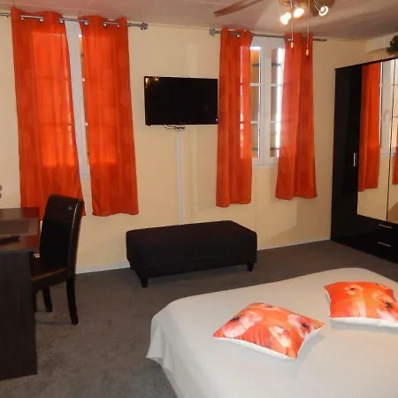 Chez Corinne La Roche-Chalais