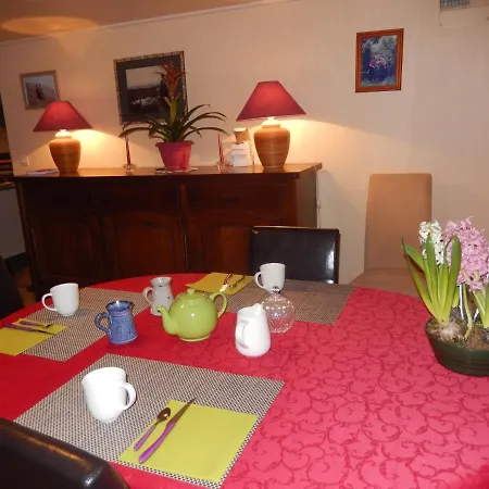 Chez Corinne Bed & Breakfast La Roche-Chalais