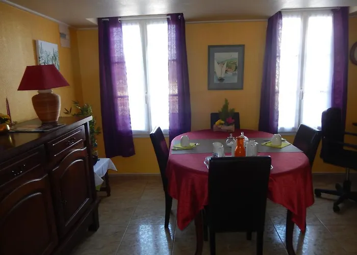 Frühstückspension Chez Corinne 3*